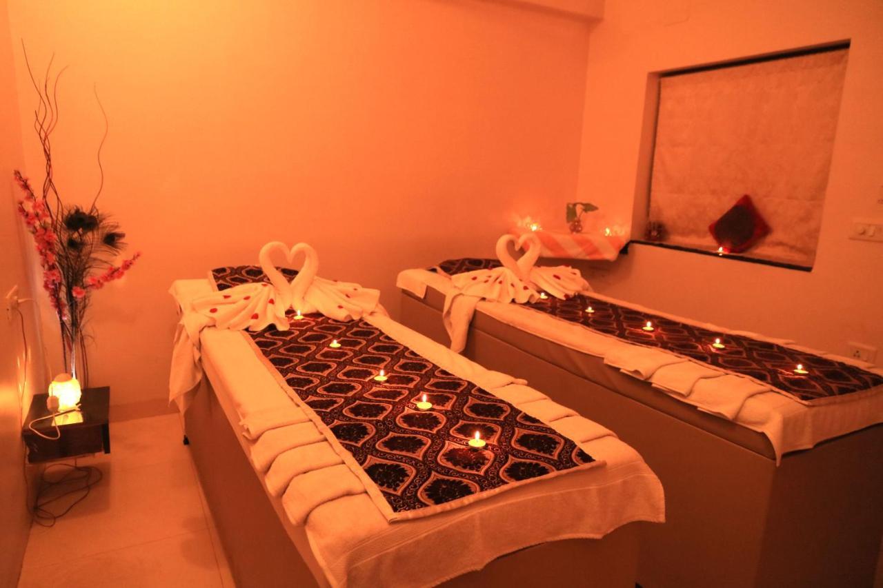 ורקה The Center Court Resort & Spa מראה חיצוני תמונה