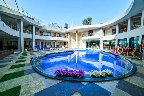 ורקה The Center Court Resort & Spa מראה חיצוני תמונה